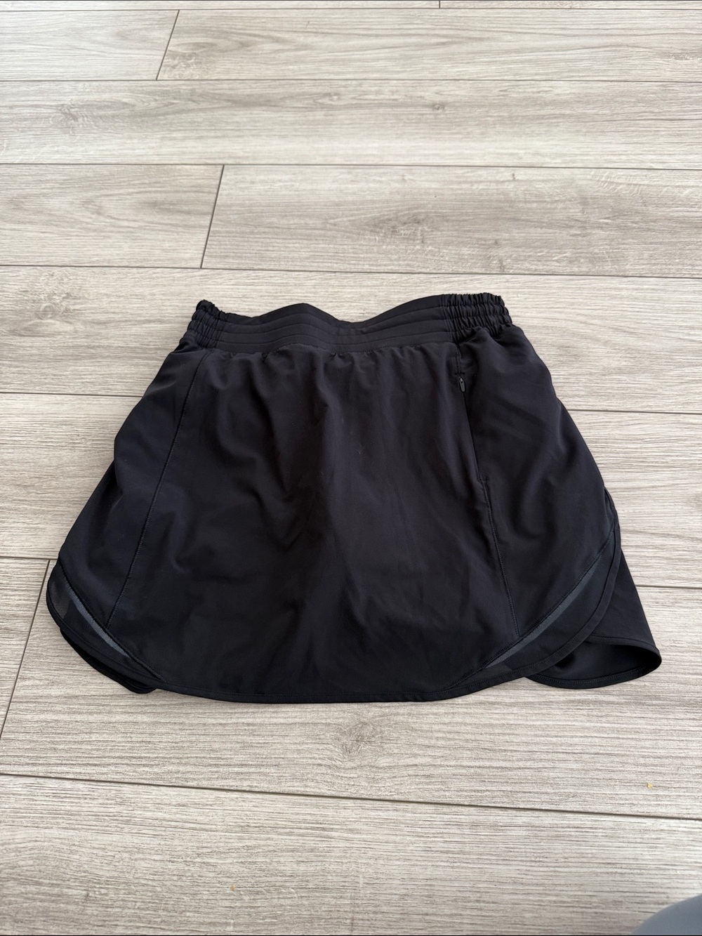 Lululemon Women’s Hotty Hot Black Skort Size 8